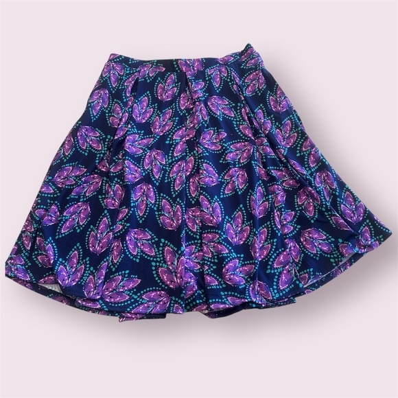 LuLaRoe Dresses & Skirts - NWT LuLaRoe Floral Scribble XL Madison Skirt Unicorn Pockets Purple Teal Navy